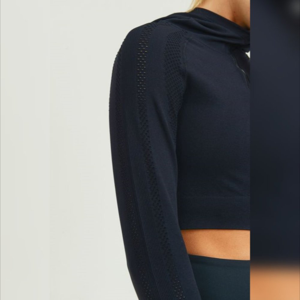 Hybrid Seamless Perforated Crop Hoodie Jacket - Picture 2 of 8